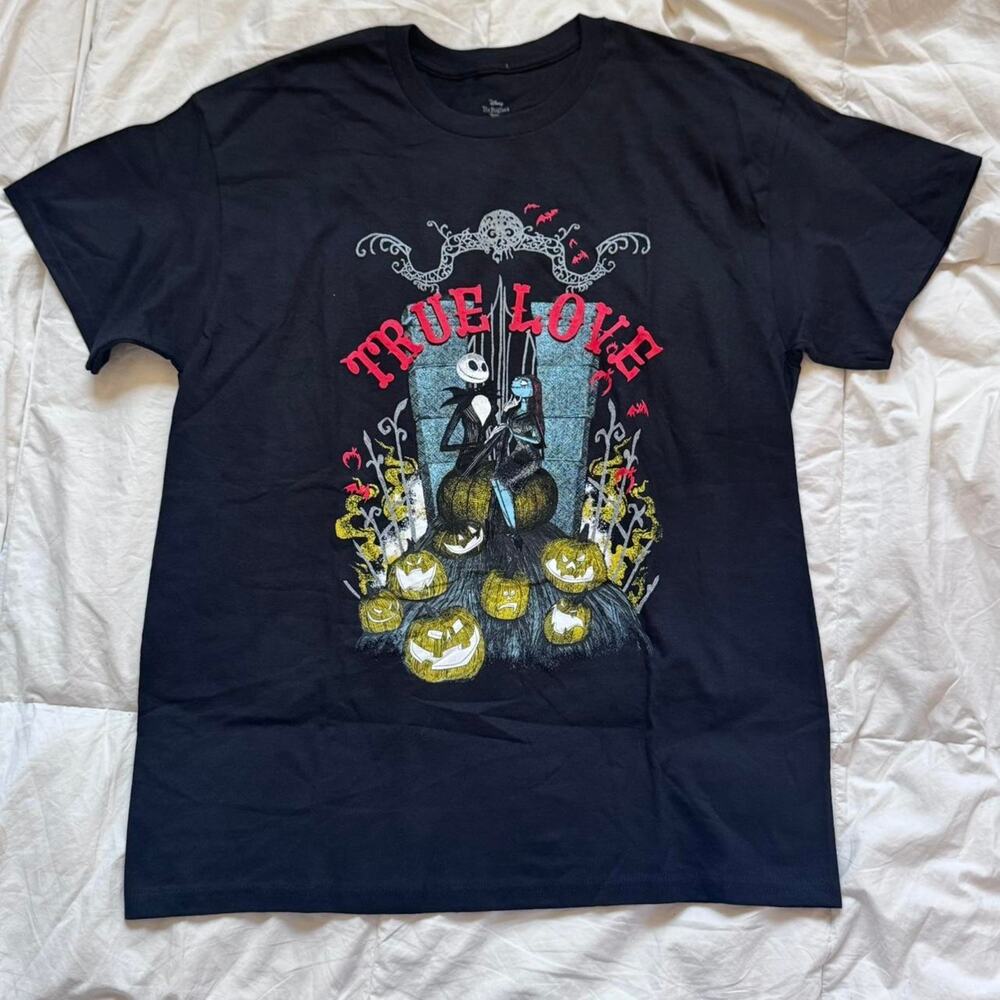 Nightmare before christmas black graphic tee sz L true‎ love gothic emo fall